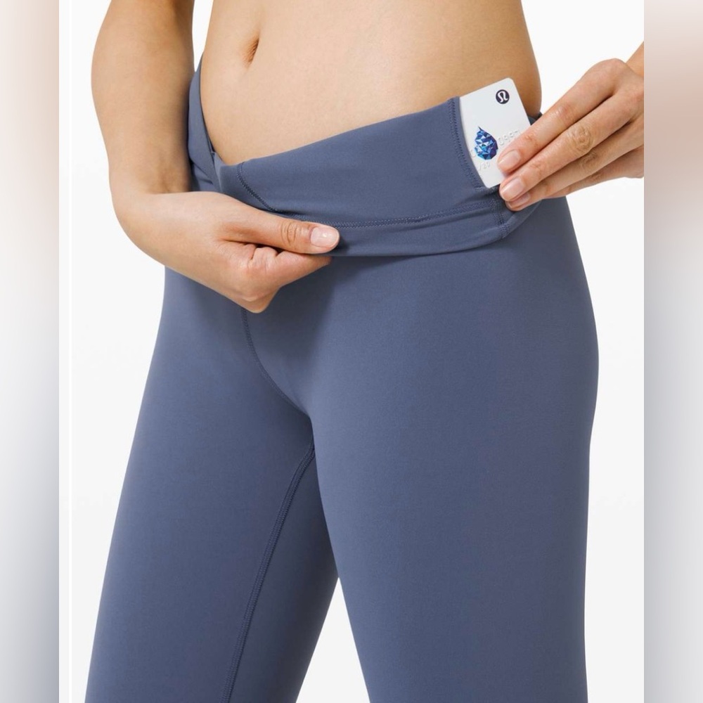 NWOT Lululemon Wunder Train High-Rise Tight 25" in Ink Blue size 6